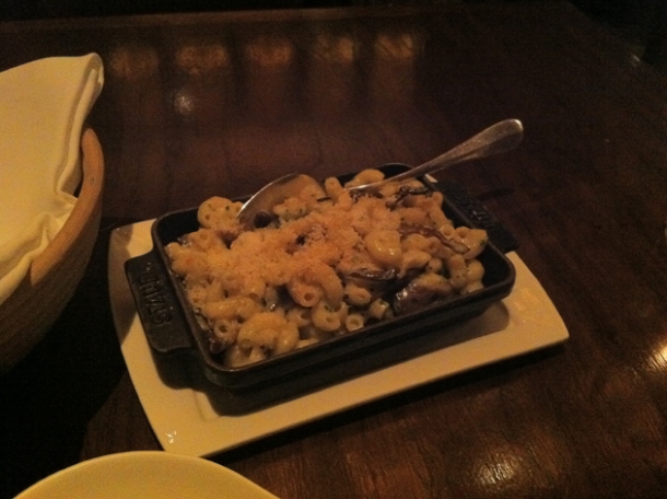 truffled mac and cheese at nobhill tavern