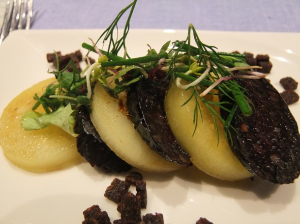 smoked black pudding with pumpernickel at mediterraneo vienna