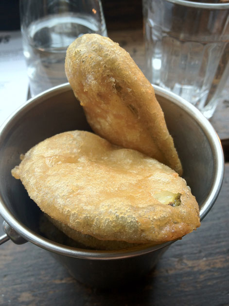 frickles-at-dach-and-sons