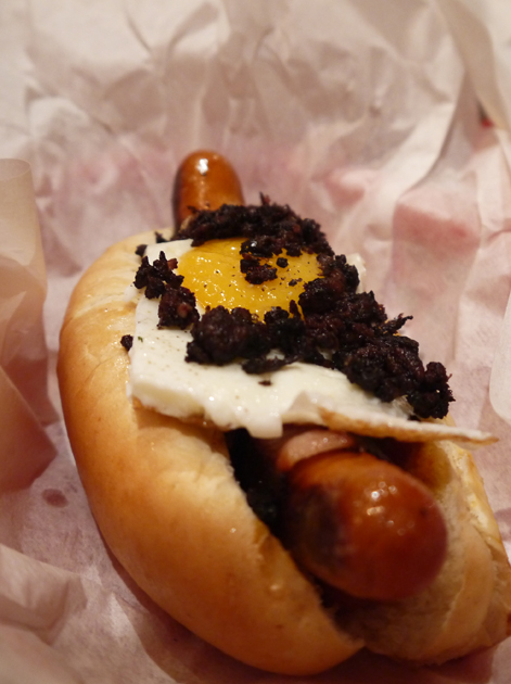 Breakie hot dog at Bubbledogs breakie hot dog at bubbledogs