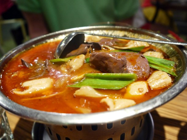 congealed duck's blood and tripe at kiki taipei