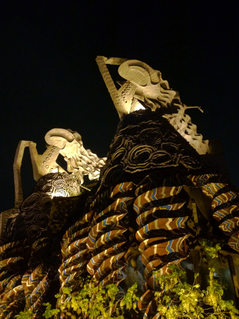 exterior five cent driftwood house