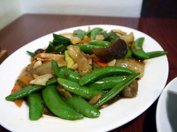 sea cucumbers, pork and squid at taiwan new paradise banana