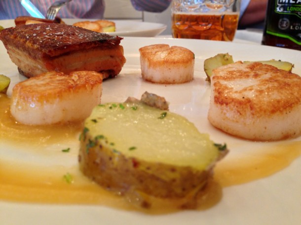 scallops with pork belly at bonnie gull