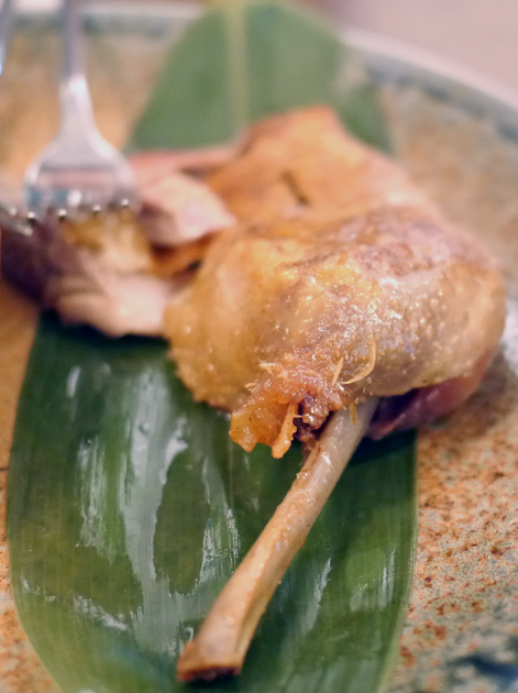 duck leg from flesh and buns