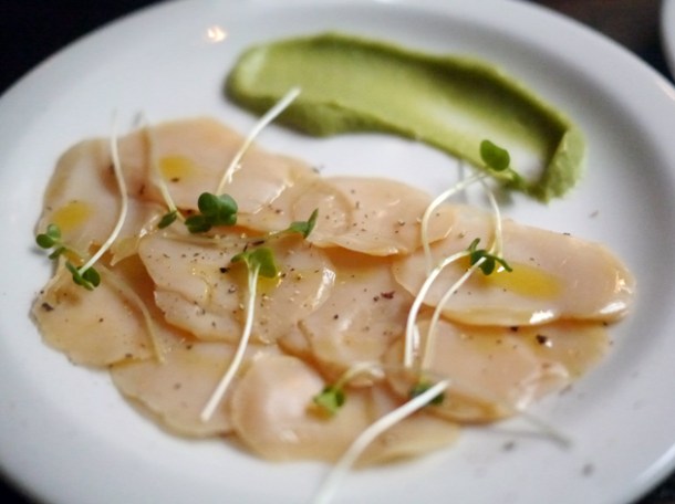 smoked scallops with avocado puree at drakes tabanco