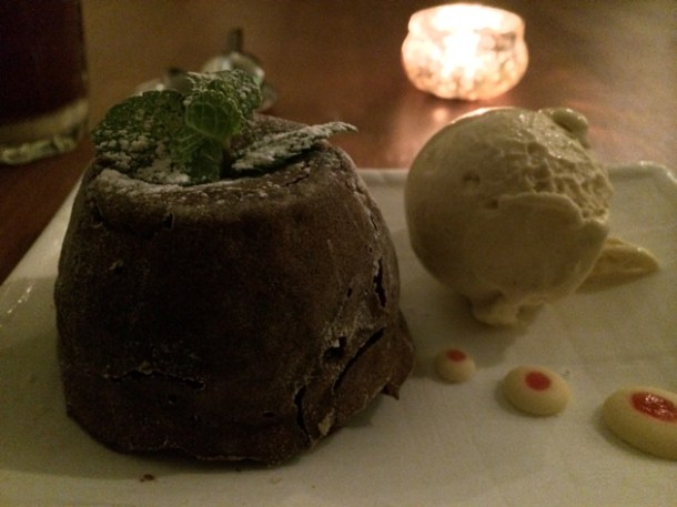 chocolate cake at house of ho