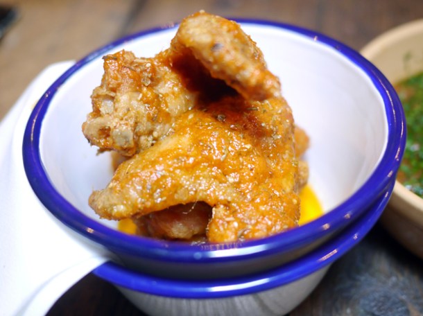 chicken wings at barnyard