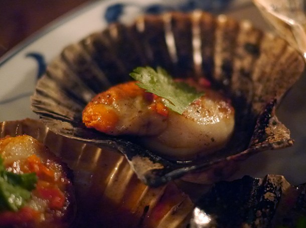 scallops at smoking goat