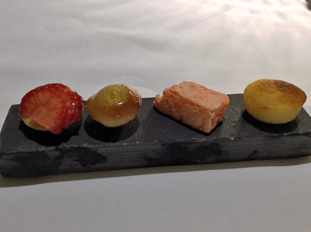petit fours at all'oro