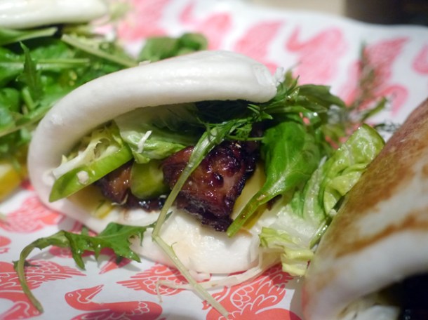 pork hirata bun at the duck and rice