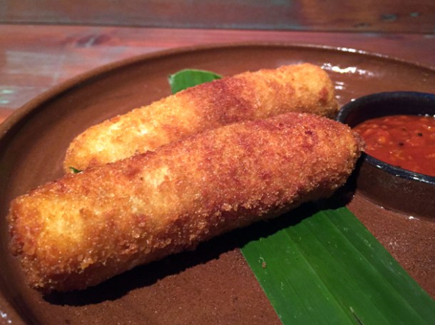 mutton rolls at hoppers