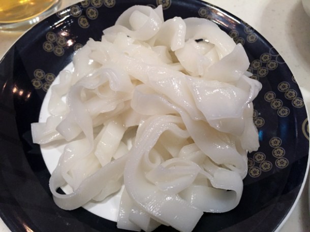 flat rice noodles at shuang shuang