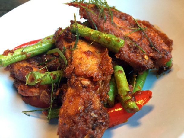 dry pork red curry at som saa spitalfields