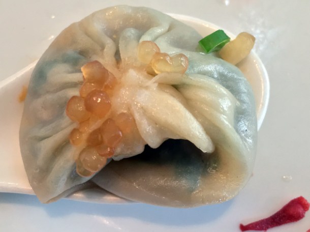 xiao long bao at a wong