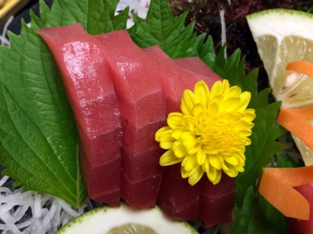 tuna sashimi at hotel nakanoshima wakayama