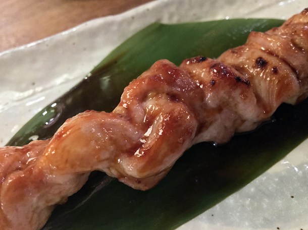 chicken thigh yakitori at shoryu kingly court