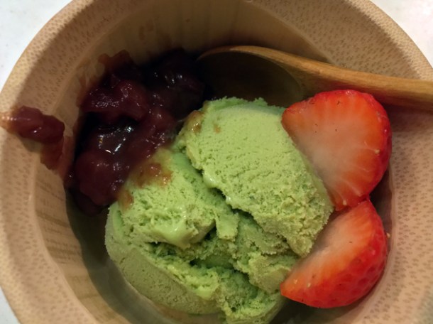 matcha ice cream with strawberries and red bean paste at yamagoya