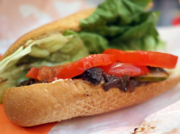 roast beef debris sandwich at plaquemine lock
