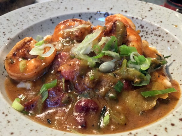 shrimp and grits at plaquemine lock
