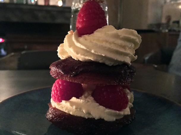 gulab jamun at gul and sepoy