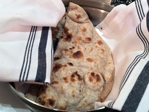 tandoori roti at bombay bustle