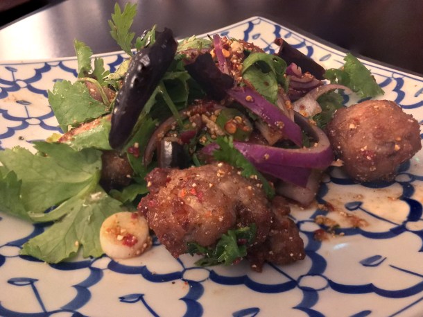 chicken-and-mint-larb-salad-at-kin-et-deum