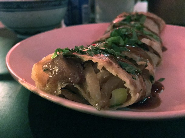 pork popiah at bao and bing