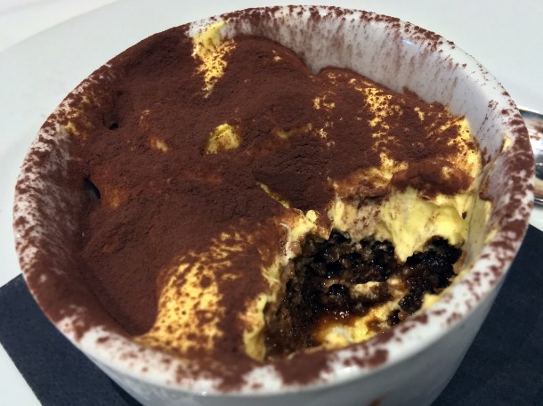 illustrative photo of the tiramisu at Pescheria Assunta