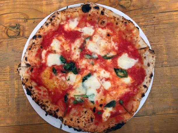 illustrative photo of the Fresco’s margherita pizza at Mercato Metropolitano