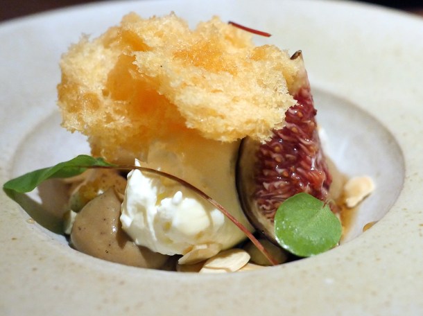 illustrative photo of the coffee and orange dessert at Nutshell Covent Garden