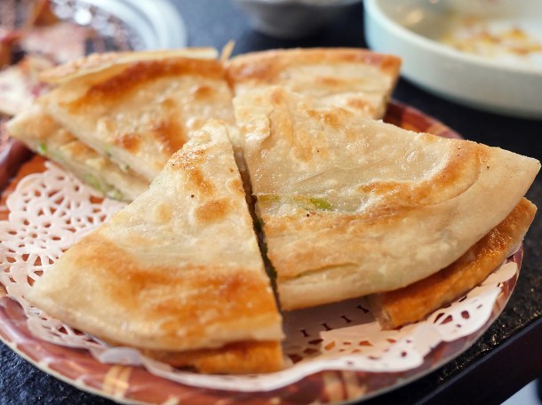 illustrative photo of the scallion pancakes at Seveni