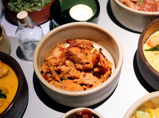 illustrative photo of the chicken curry at Kolamba