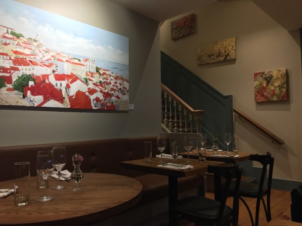 illustrative photo of the interior at Volta do Mar