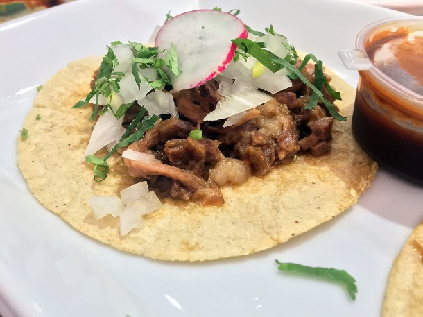 illustrative photos of the radish-topped suadero tacos at La Chingada