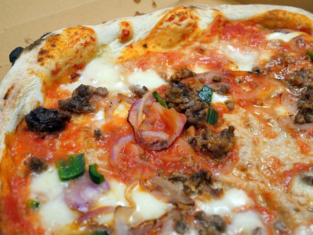 illustrative photo of the beef pizza from 400 Rabbits Elephant and Castle