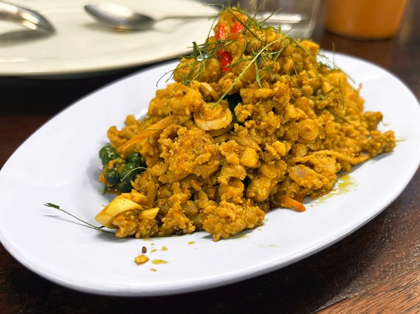 illustrative photo of the pork larb at Plaza Khao Gaeng Arcade Food Hall