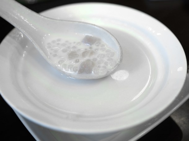 illustrative photo of the taro and sago in coconut milk at Dragon Castle