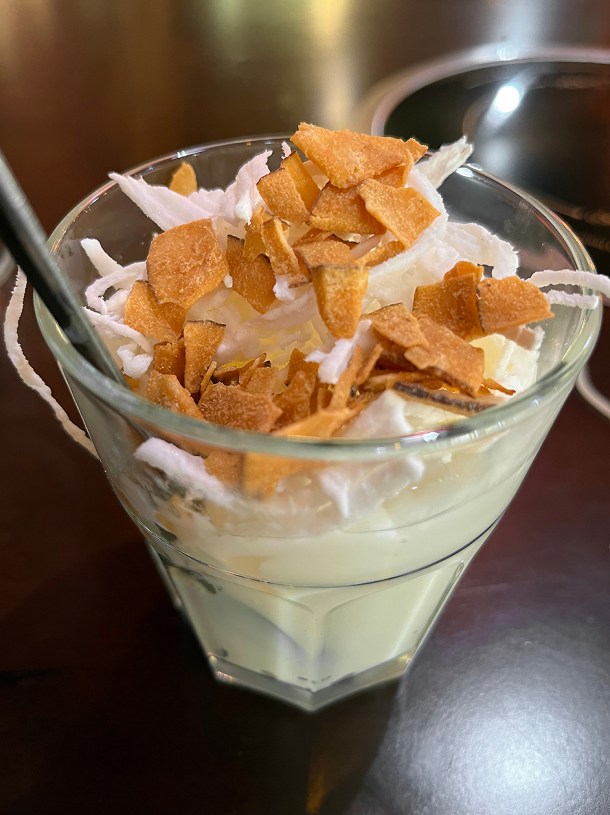 illustrative photo of the coconut milk dessert at Pho Thuy Tay