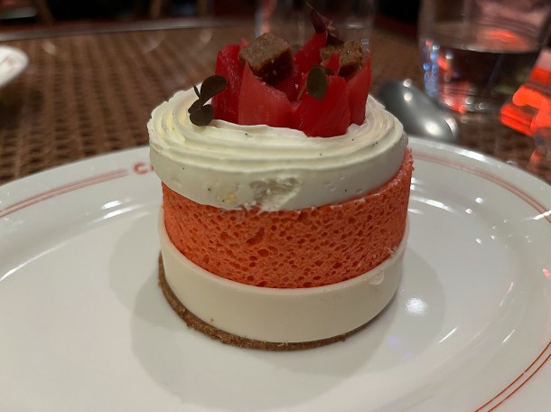 illustrative photo of the ginger rhubarb gateau at Cafe Francois
