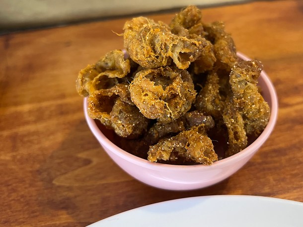 illustrative photo of the chicken skins at Speedboat Bar Notting Hill