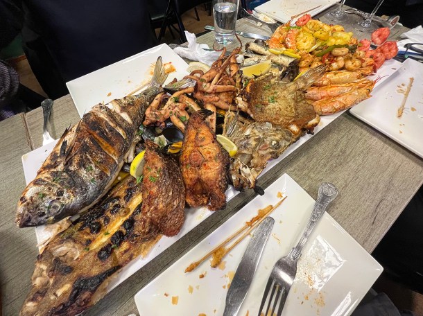 illustrative photo of the Mixed Platter at Bronek's