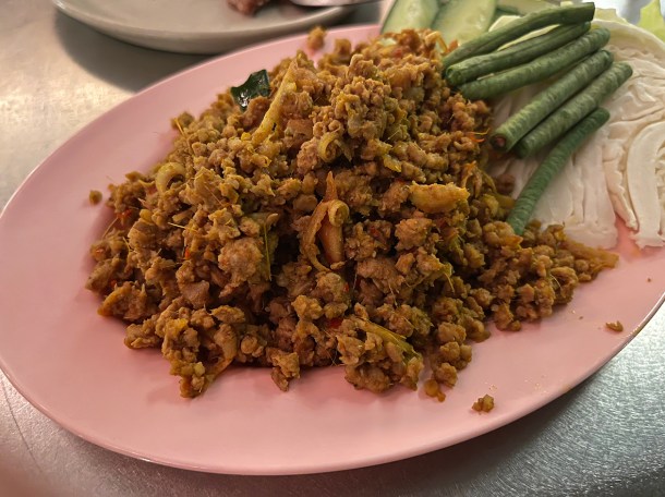 illustrative photo of the pork khua kling at Singburi Shoreditch