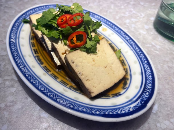illustrative photo of the braised tofu at Hon's BBQ